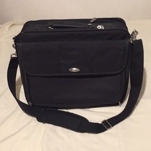 Targus ONP1 Notepac Laptop Case for 15.4” laptops